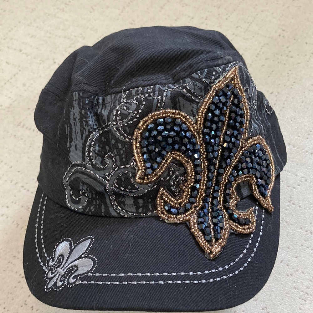 Ladies Black Hat